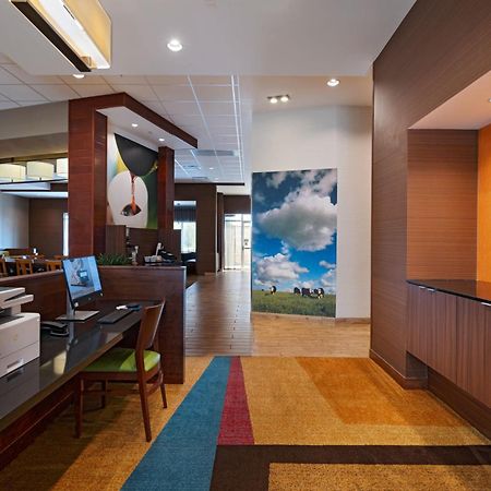 Fairfield Inn & Suites By Marriott Lincoln Airport Eksteriør bilde